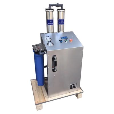 Mobile Water Purification System RO Membrane Desalination Device With Water Pump