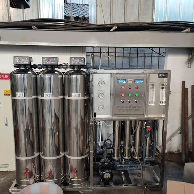 1TPH 2.1kW-380-415V 3xSS304 Tanks Brackish Water Reverse Osmosis Water Plant