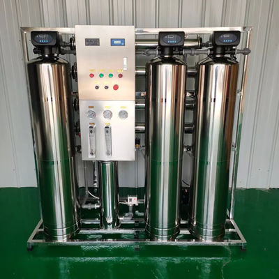 1.5TPH 3.0kW-380-415V 3xSS304 Tanks Brackish Water Reverse Osmosis Water Plant