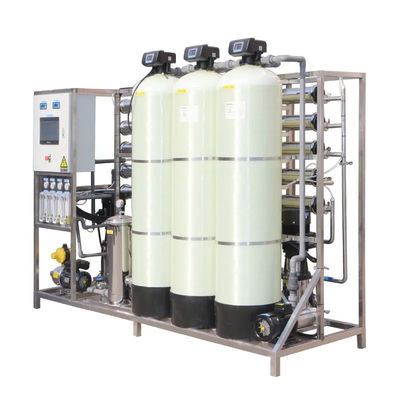 4TPH 5.5kW-380-415V 3xFRP Tanks Brackish Water Reverse Osmosis Water Plant