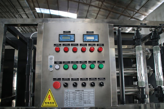3TPH 5.5kW-380-415V 3xSS304 Tanks Brackish Water Reverse Osmosis Water Plant