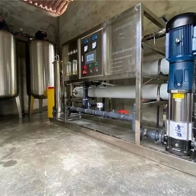 4TPH 415V SS304 Tanks Brackish Water Reverse Osmosis Water Plant