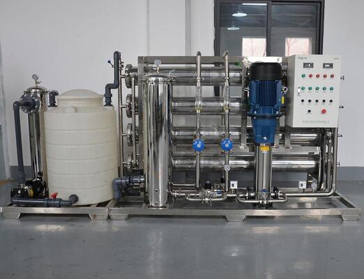 3TPH Capacity BWRO Water Treatment Plant with SS304 Stainless Steel Tanks and 5.5kW Power