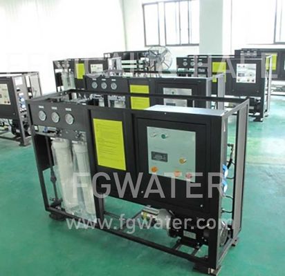 Mobile Seawater Reverse Osmosis Plant , Sea Water Purification System