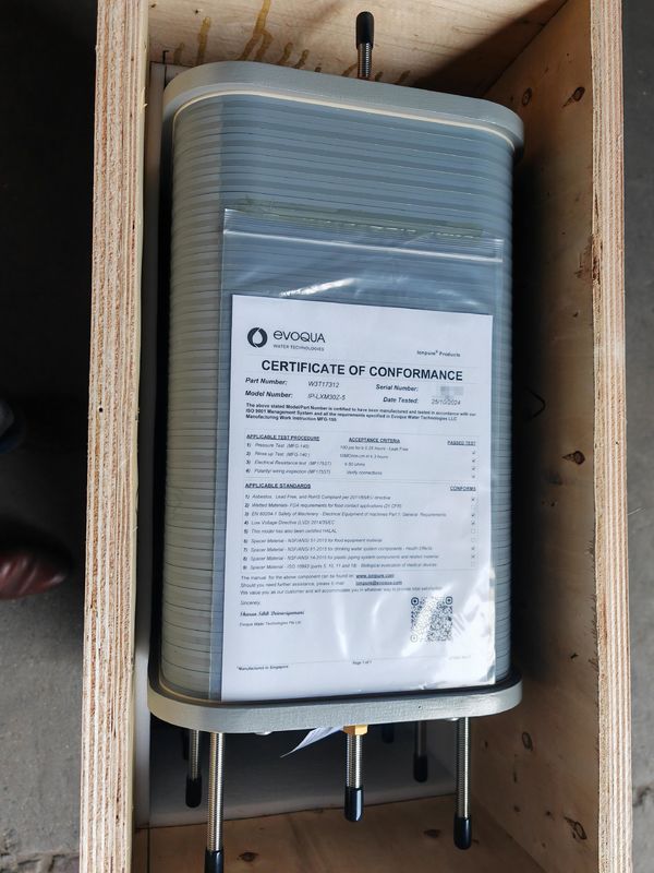 Ionpure CEDI IP-LXM30Z-5 EDI Module 3.3-5.11 m3/hr Flow Rate